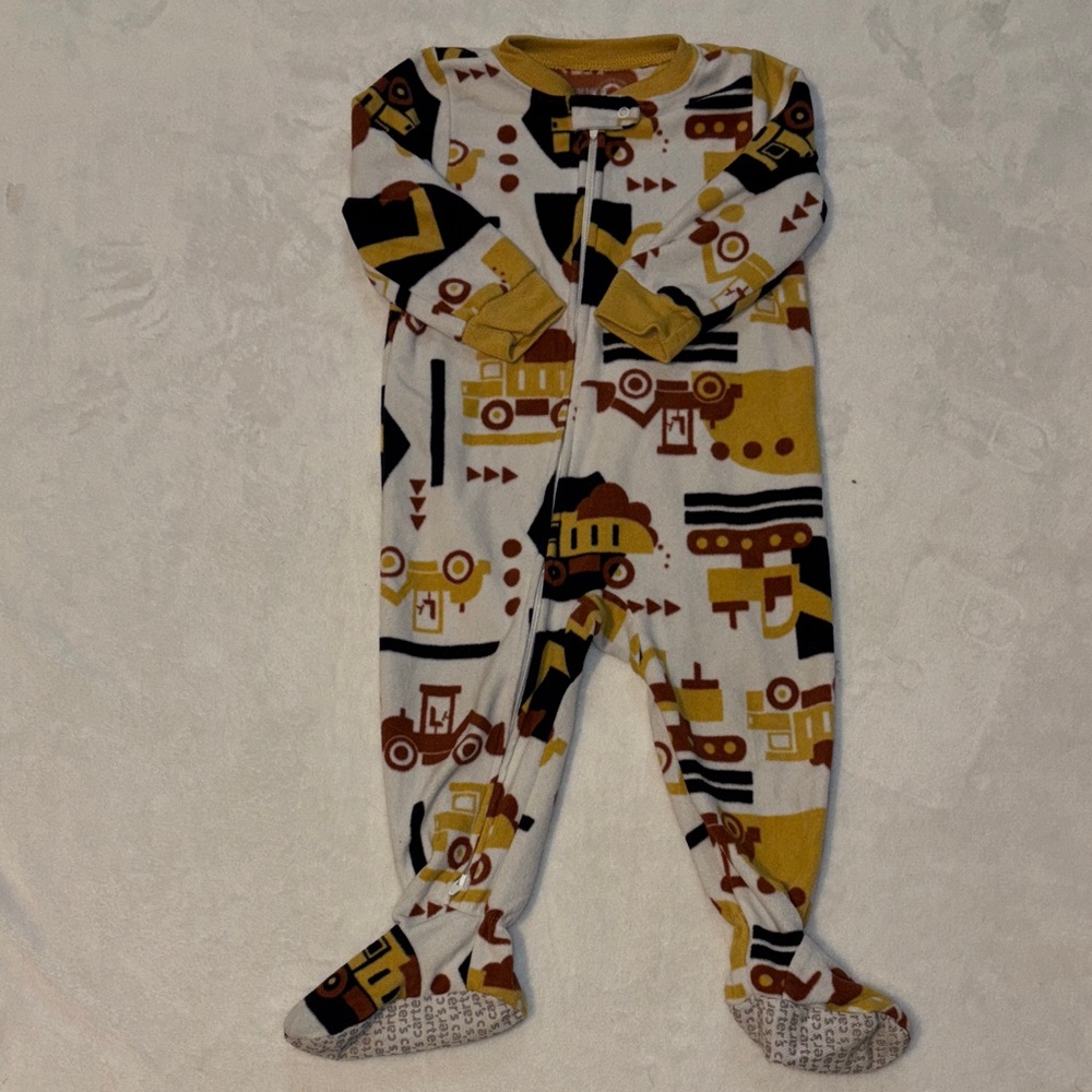 carters white and yellow Construction Theme Footie/ sleeper Pajamas 18 month zip